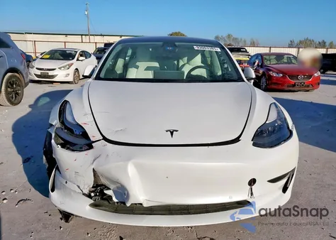 2021 Tesla Model 3 из США, поврежденный, VIN 5YJ3E1EA7MF098568